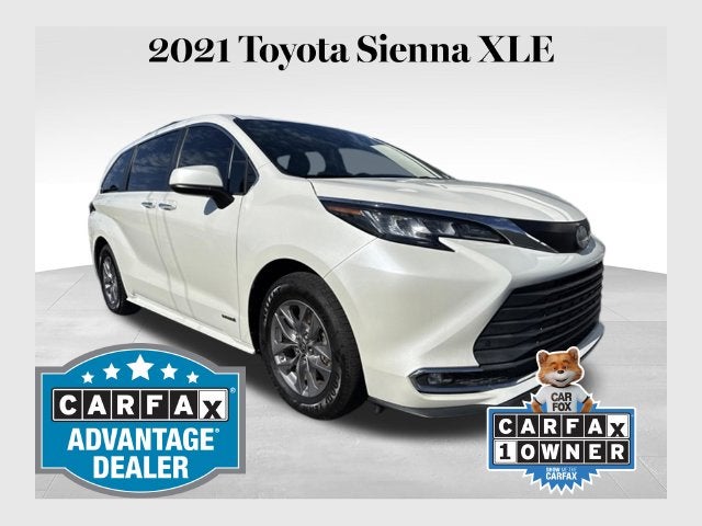 2021 Toyota Sienna XLE 8 Passenger