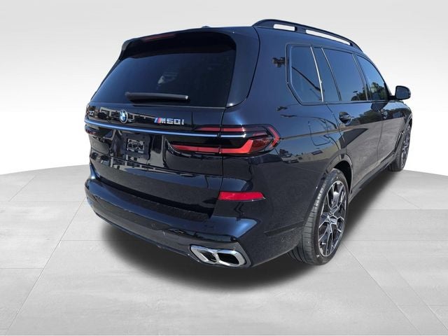 2024 BMW X7 M60i
