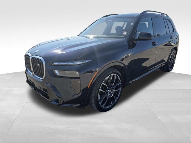 2024 BMW X7 M60i