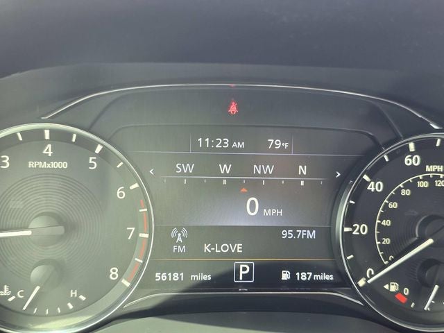 2022 INFINITI QX80 Premium Select