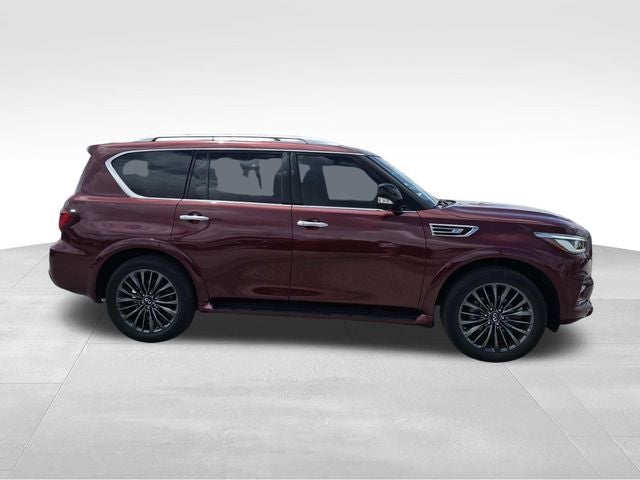 2022 INFINITI QX80 Premium Select