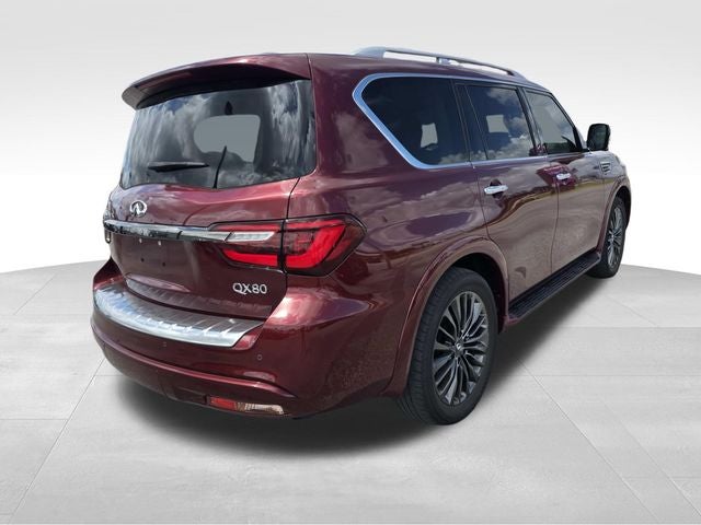 2022 INFINITI QX80 Premium Select