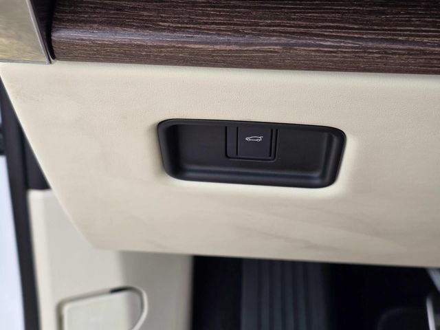 2024 Land Rover Range Rover SE