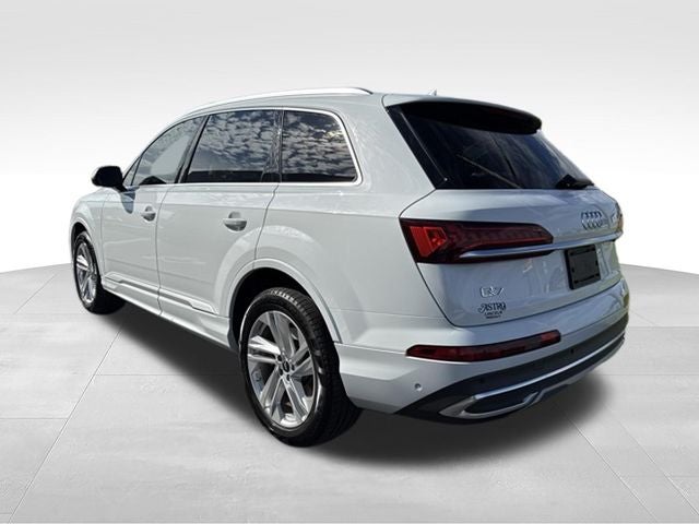 2023 Audi Q7 45 Premium Plus quattro