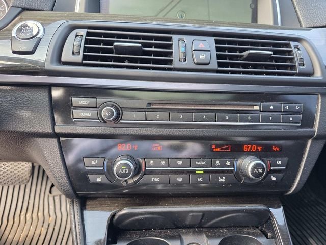 2016 BMW 5 Series 528i