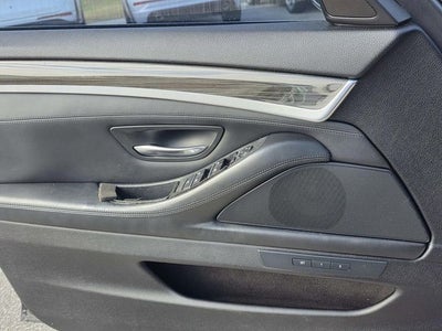 2016 BMW 5 Series 528i