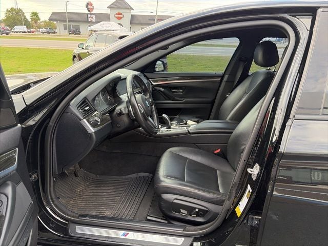 2016 BMW 5 Series 528i