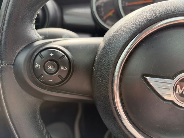 2015 MINI Cooper Base