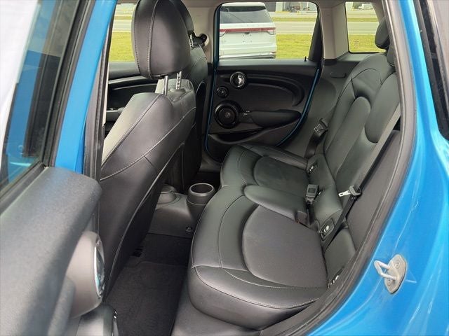 2015 MINI Cooper Base