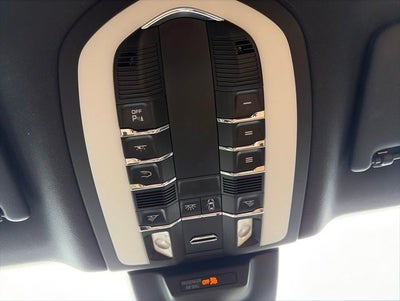 2018 Porsche Macan Base