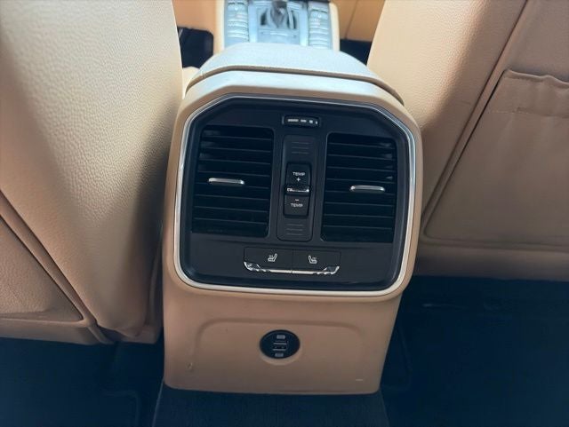 2018 Porsche Macan Base