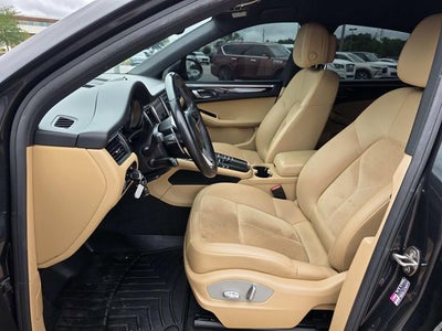 2018 Porsche Macan Base