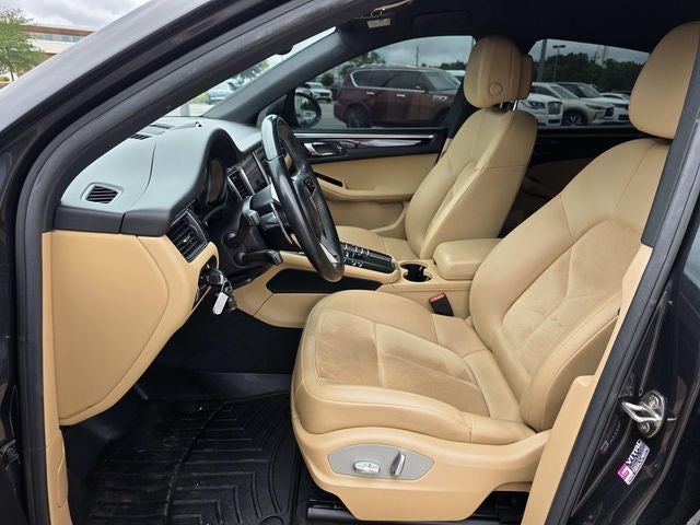 2018 Porsche Macan Base