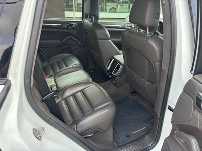2016 Porsche Cayenne Turbo