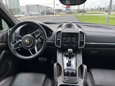 2016 Porsche Cayenne Turbo