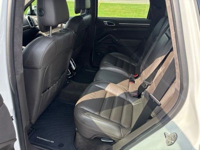 2016 Porsche Cayenne Turbo