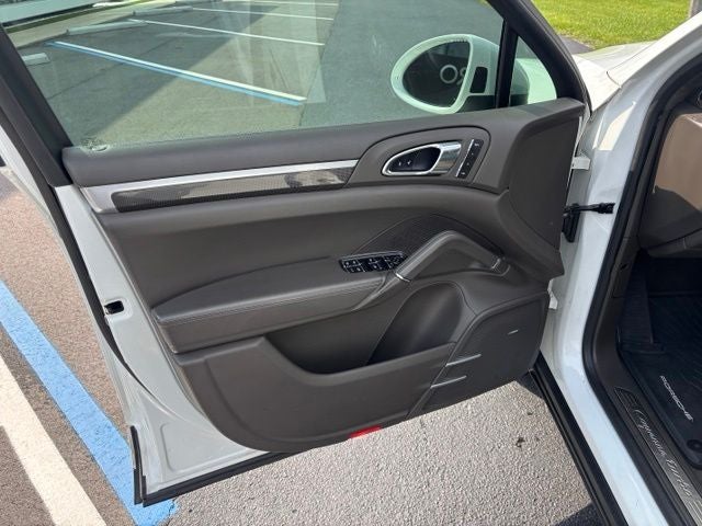 2016 Porsche Cayenne Turbo