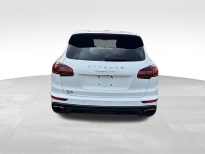 2016 Porsche Cayenne Turbo