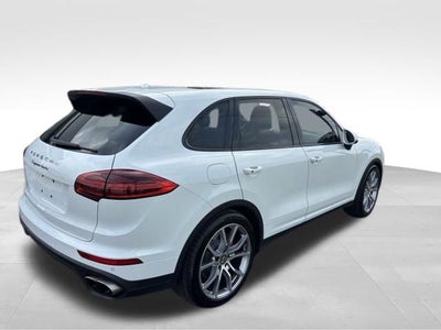 2016 Porsche Cayenne Turbo