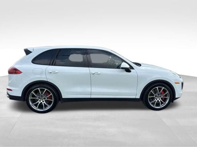 2016 Porsche Cayenne Turbo