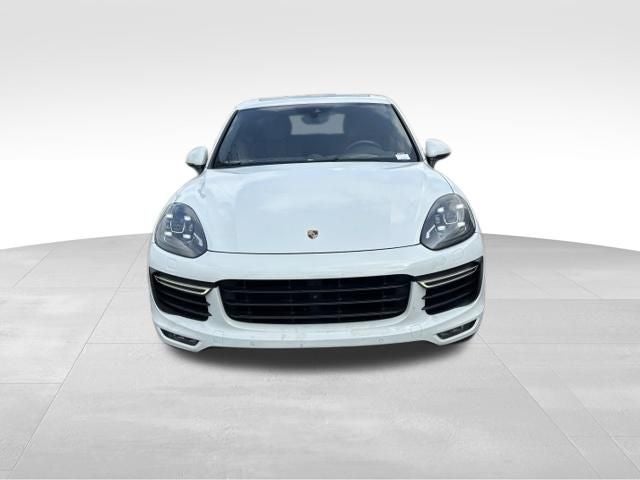 2016 Porsche Cayenne Turbo