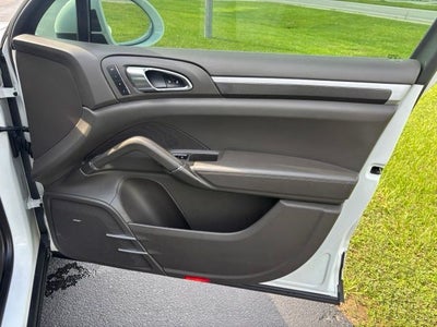 2016 Porsche Cayenne Turbo