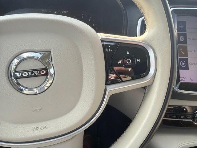 2019 Volvo XC90 T6 Momentum