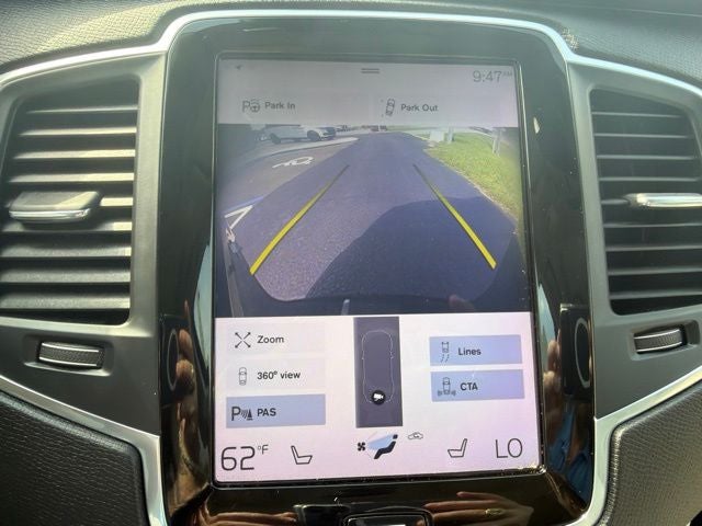 2019 Volvo XC90 T6 Momentum
