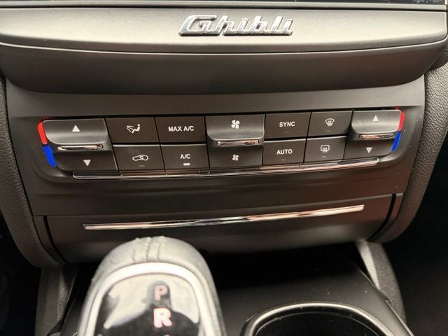 2017 Maserati Ghibli Base