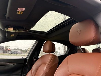 2017 Maserati Ghibli Base