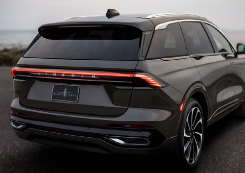 The rear of a 2025 Lincoln Black Label Nautilus® SUV displays full LED rear lighting. | Astro Lincoln in Pensacola FL