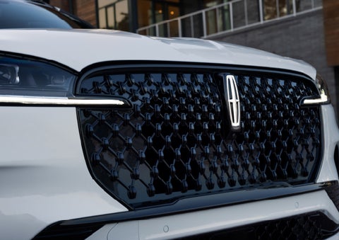 The front grille of a 2026 Lincoln Aviator® SUV is shown. | Astro Lincoln in Pensacola FL