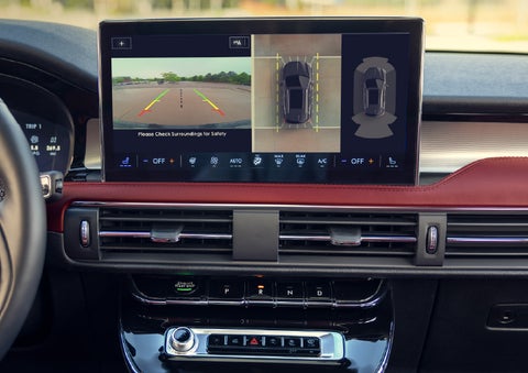 The large 13.2” SYNC® 4 center display featuring 360-Degree Camera of a 2026 Lincoln Corsair® SUV is shown.| Astro Lincoln in Pensacola FL