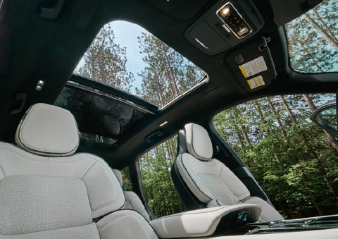 The front seats of a 2027 Lincoln Aviator® Black Label™ SUV | Astro Lincoln in Pensacola FL