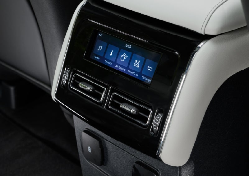 The second row touch screen displays audio and temperature control settings. | Astro Lincoln in Pensacola FL